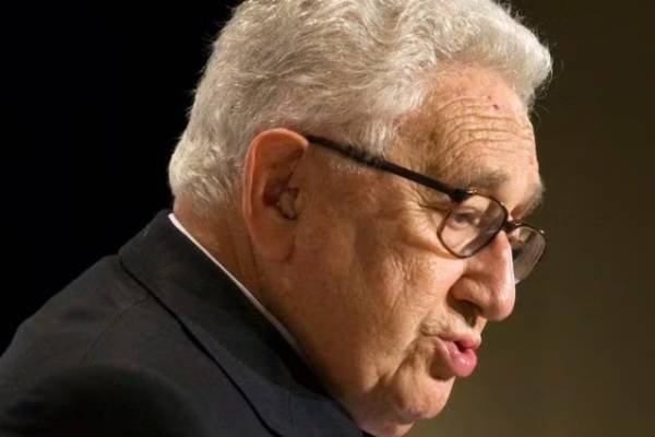 Száz éves korában meghalt Henry Kissinger
